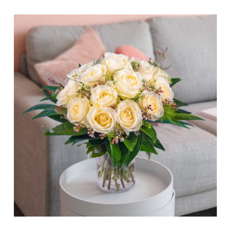 RAMO 15 ROSAS BLANCAS